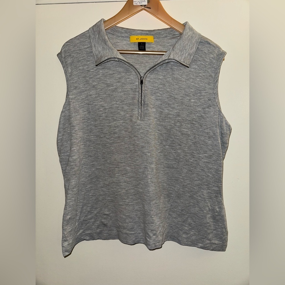 St. John gray sleeveless quarter-zip top XL